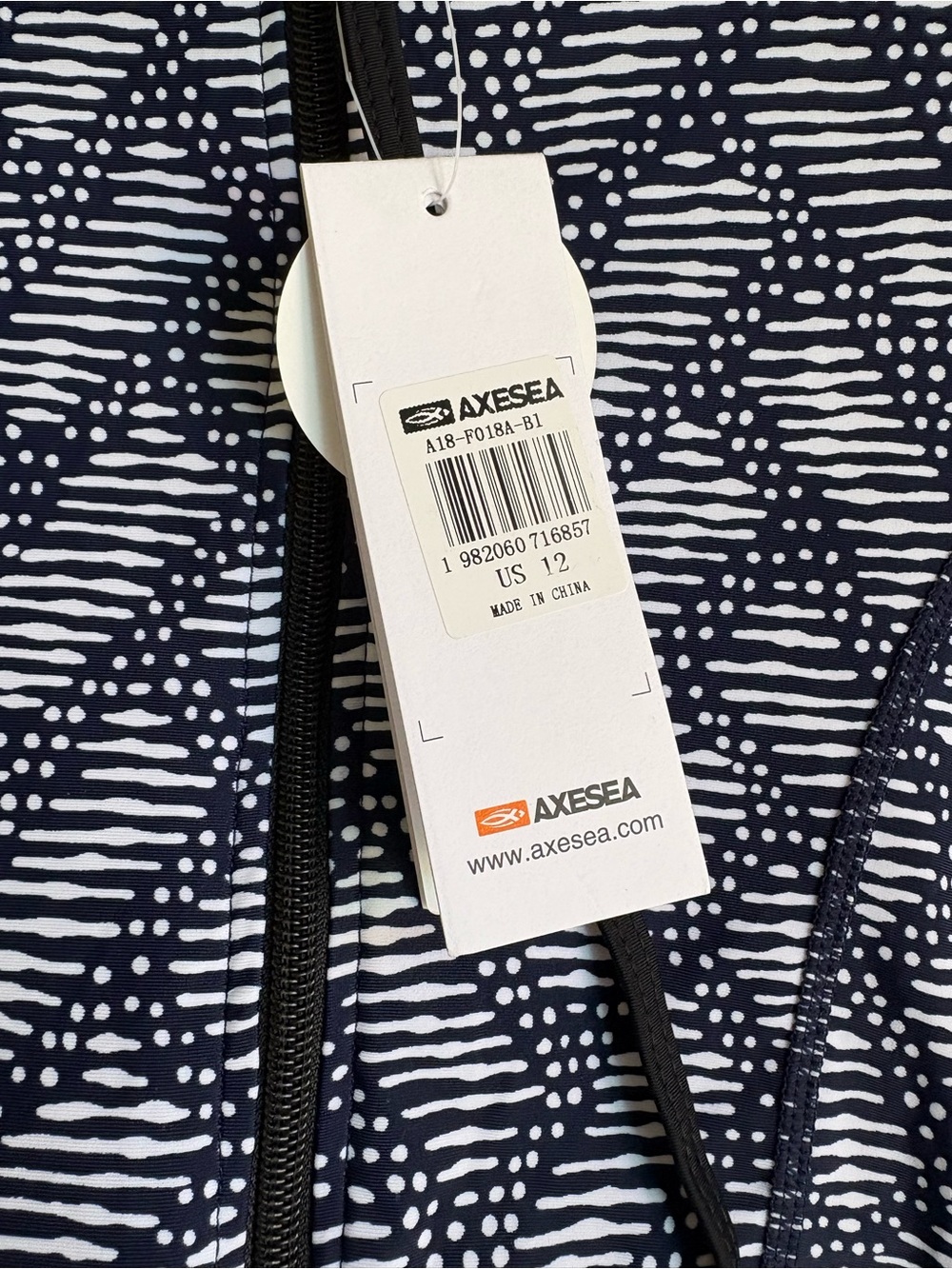 NWT Long Sleeve One-Piece Swim Suit in Blue/White - Women Swim Padded - Picture 9 of 11